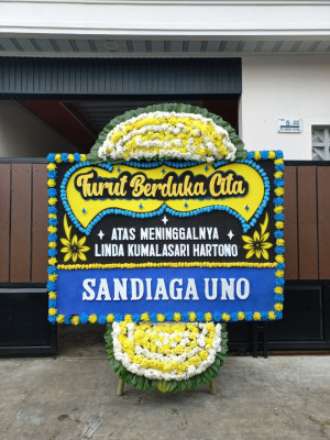 Papan Bunga Duka di Waris